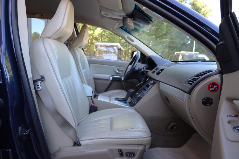 Volvo - XC90 - pic14