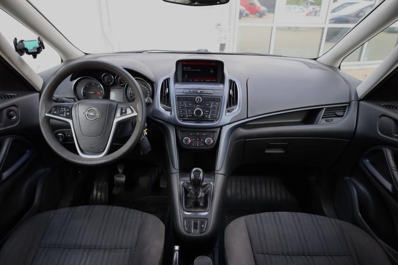 Opel - Zafira - pic5