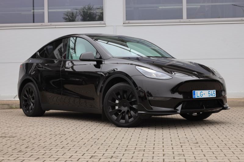 Tesla - Model Y - pic4