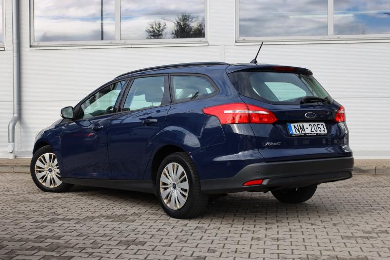 Ford - Focus - pic4