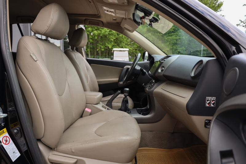 Toyota - RAV4 - pic14