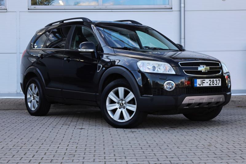 Chevrolet - Captiva - pic2