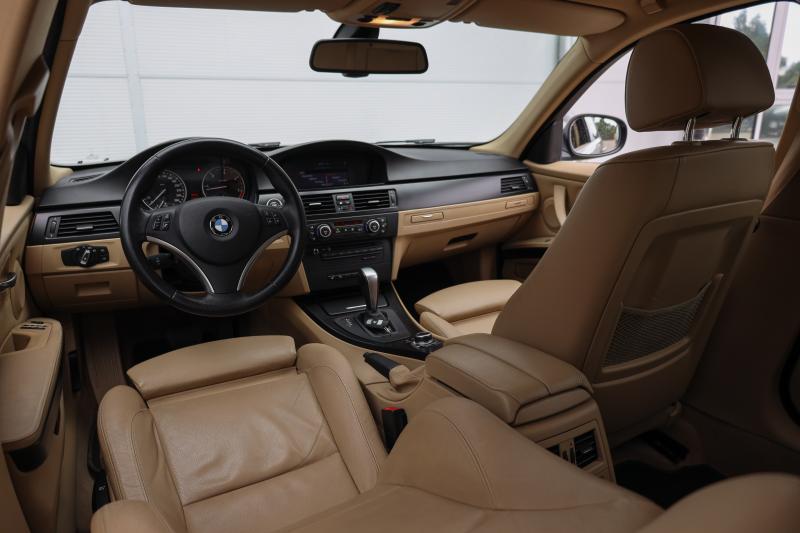 BMW - 320 - pic12