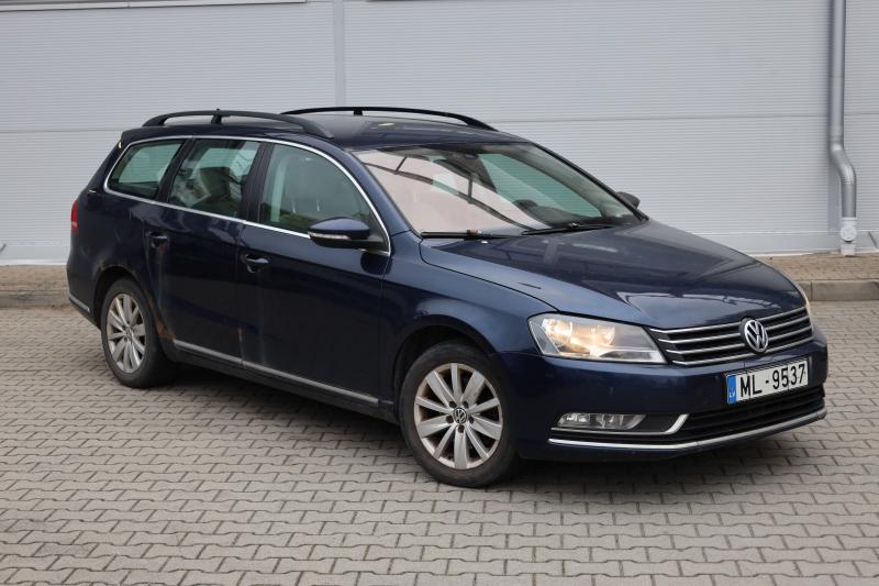 Volkswagen - Passat - pic3