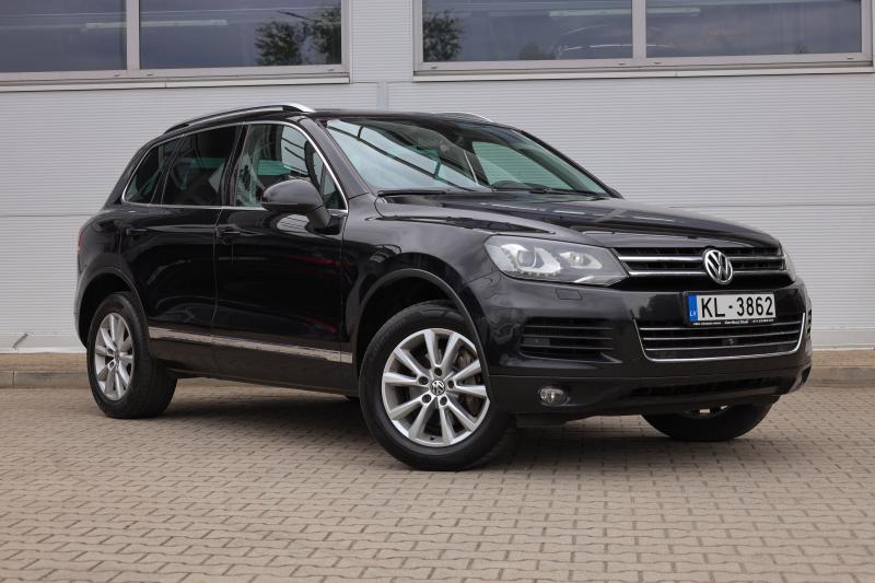 Volkswagen - Touareg - pic4