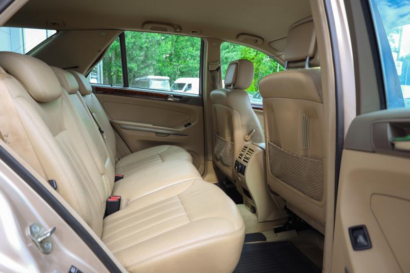 Mercedes-Benz - ML320 - pic17