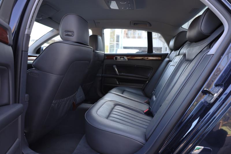Volkswagen - Phaeton - pic14