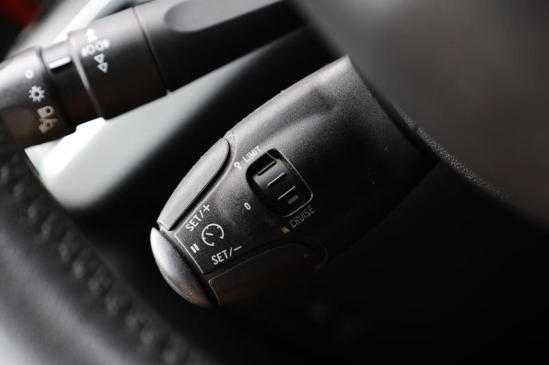 Peugeot - 2008 - pic16