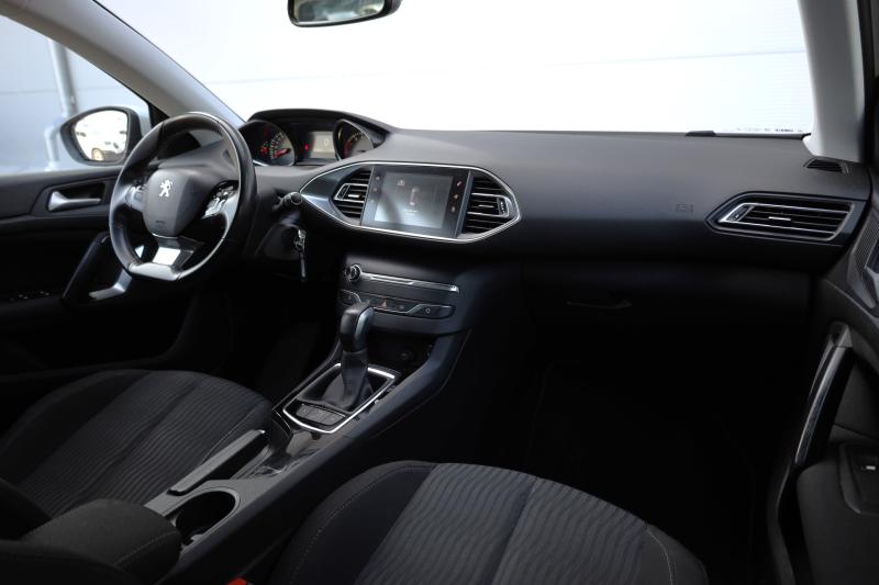 Peugeot - 308 - pic11
