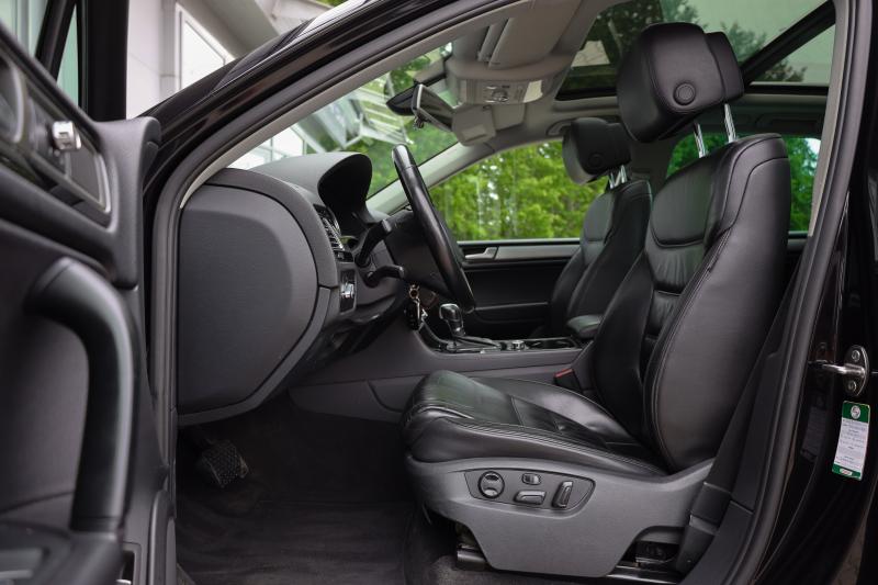 Volkswagen - Touareg - pic11