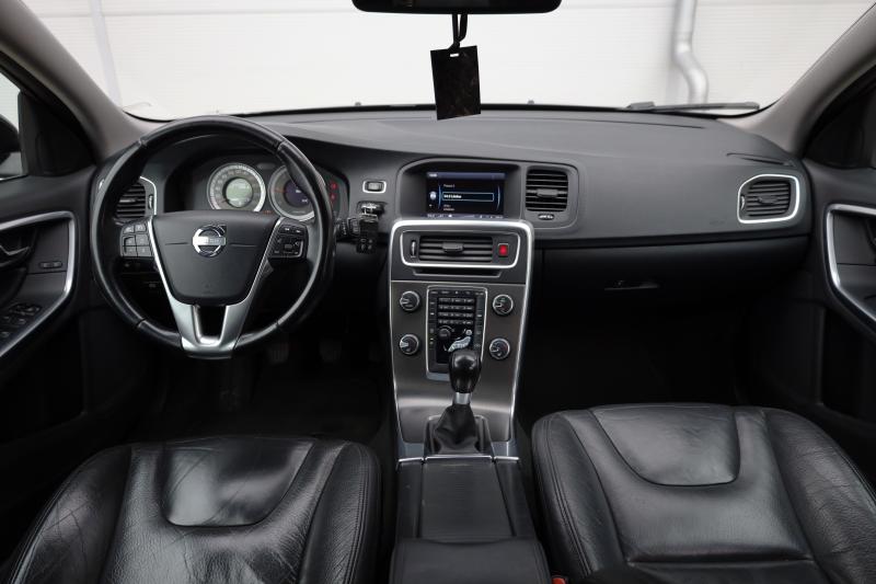 Volvo - V60 - pic8