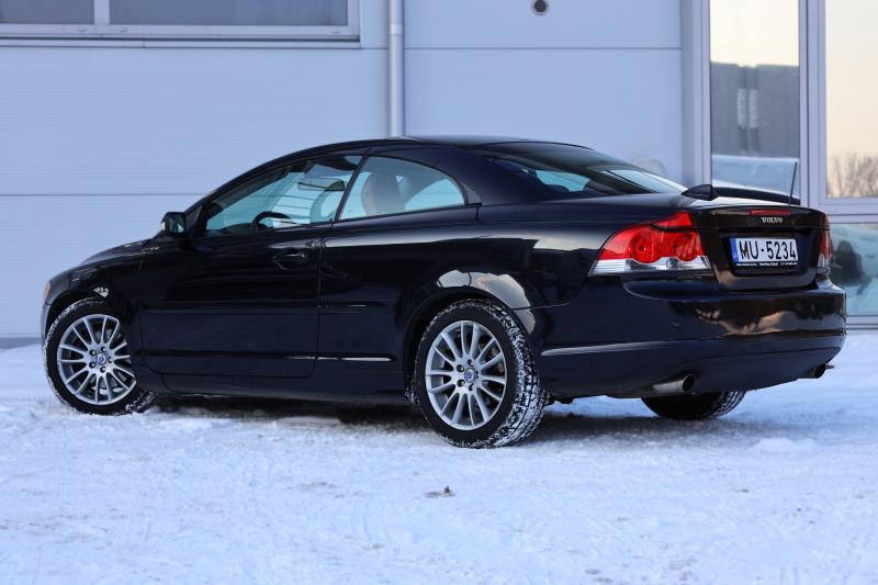 Volvo - C70 - pic7