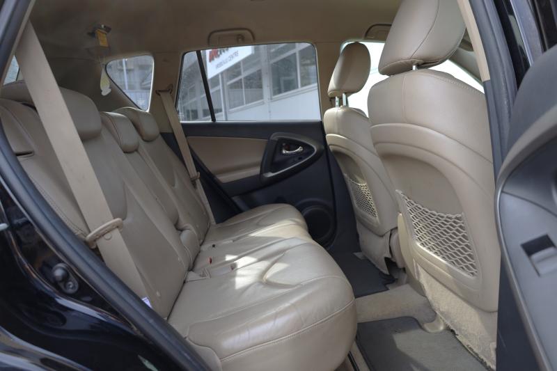 Toyota - RAV4 - pic13