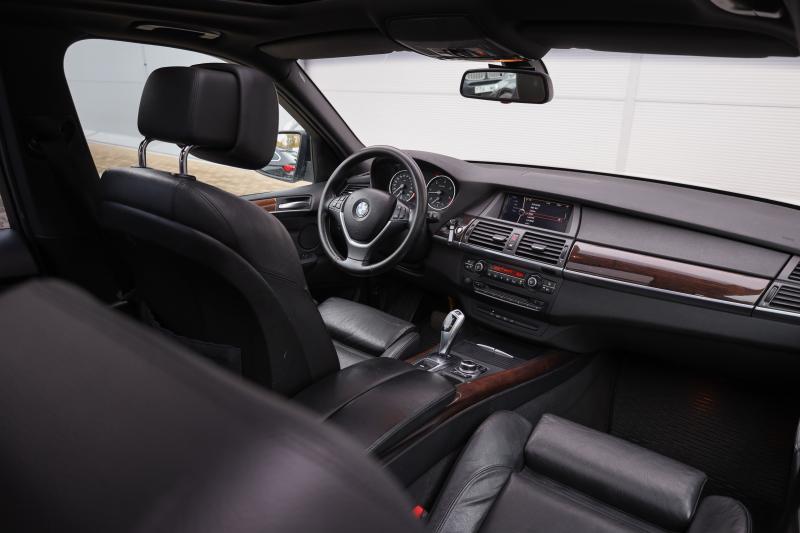 BMW - X5 - pic18