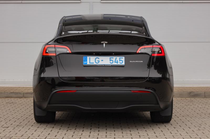 Tesla - Model Y - pic8