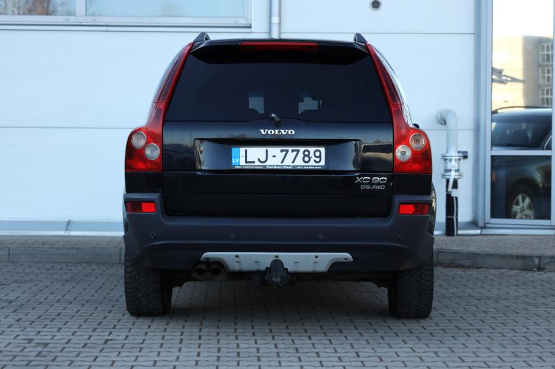 Volvo - XC90 - pic3