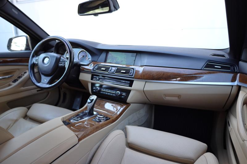 BMW - 525 - pic14