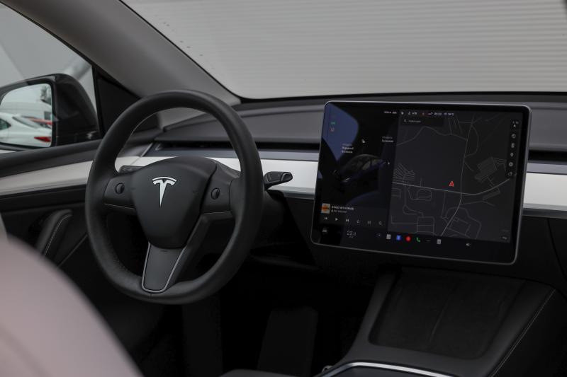 Tesla - Model Y - pic20